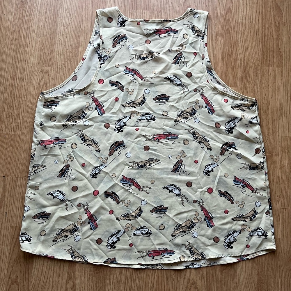 American Rag Cream Sleeveless Top with Vintage Cars - Picture 3 of 6